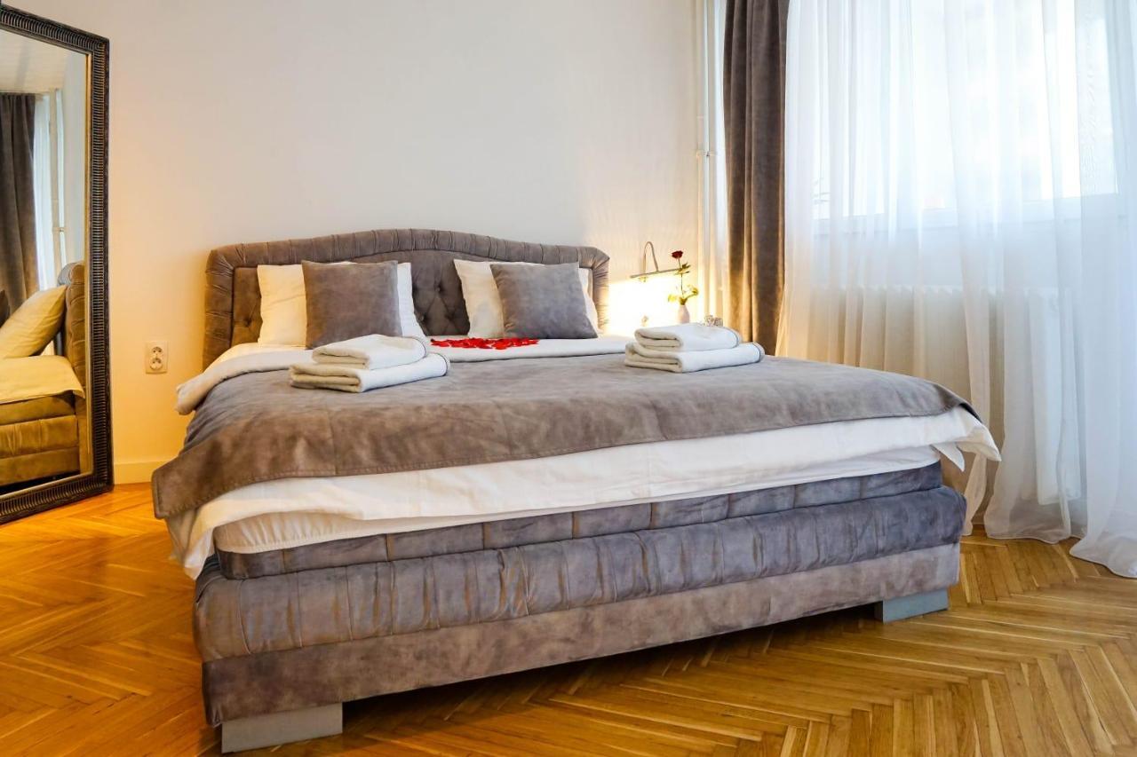 Apartment De Luna Belgrade Exterior photo